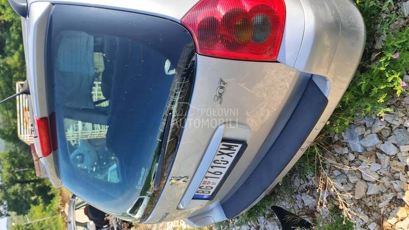 vrata gepek za Peugeot 307 od 2001. do 2005. god.