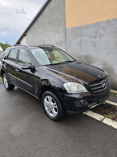 komplet auto za delove za Mercedes Benz ML 350 od 2006. do 2009. god.