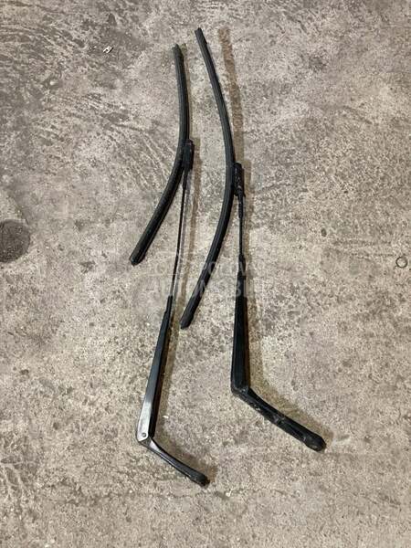 Prednji brisaci za Volkswagen Passat B6