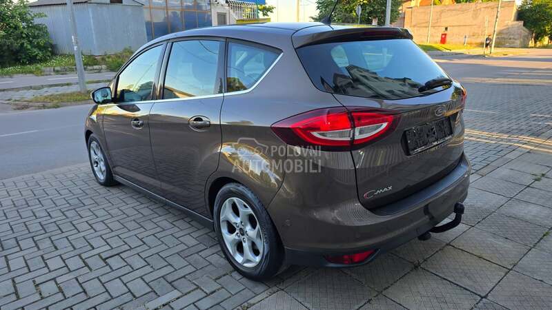 Ford C-Max 2016 photo 5