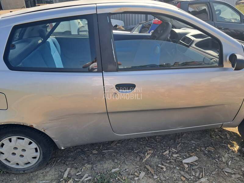 Razni delovi za Fiat Punto, Stilo od 2000. do 2005. god.