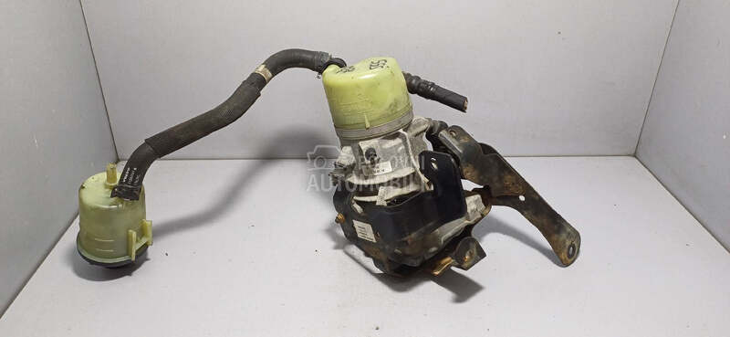 SERVO PUMPA za Volvo S60