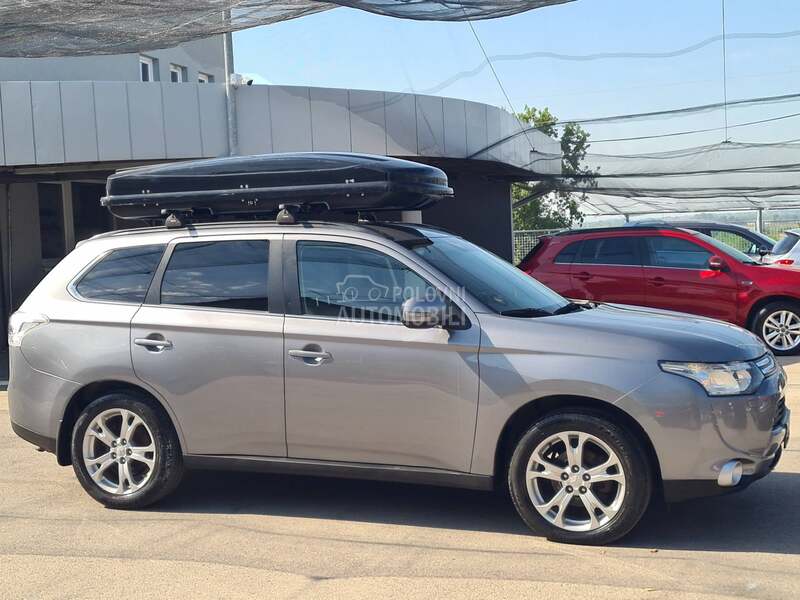 Mitsubishi Outlander 2013 photo 5
