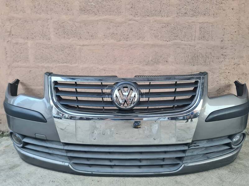 Prednji branik za Volkswagen Touran od 2006. do 2010. god.