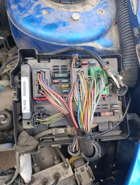 Bsi modul za Peugeot 206 od 2001. do 2004. god. za Peugeot 206 od 2001. do 2004. god.