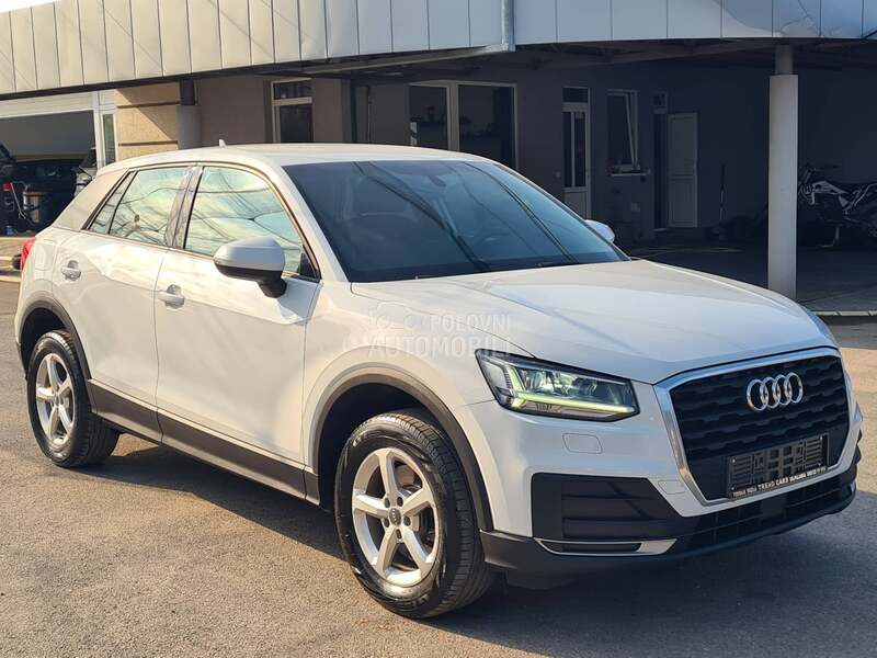 Audi Q2 2017 photo 2