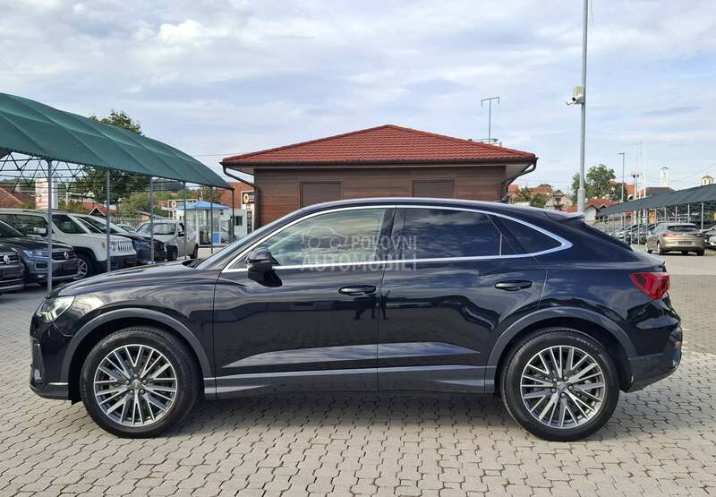 Audi Q3 2020 photo 2
