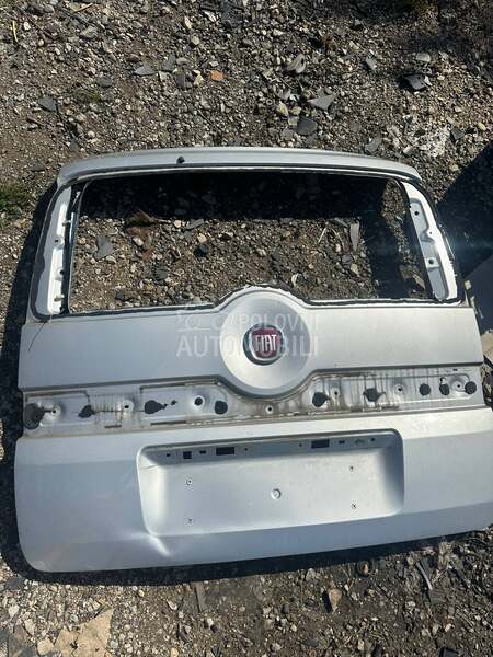 vrata i svi delovi za Fiat Qubo