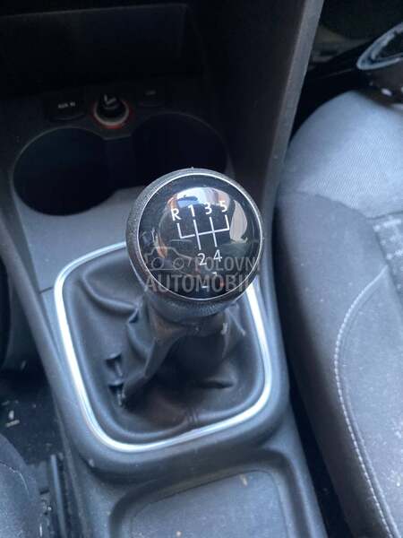 rucica menjaca za Volkswagen Polo od 2009. do 2017. god.