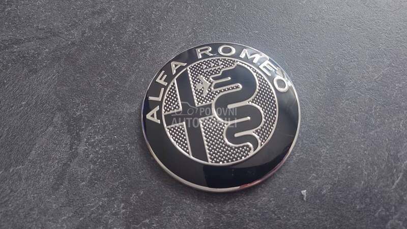 Znak hauba gepek crni noviji 2 za Alfa Romeo 33, 75, 90 ...