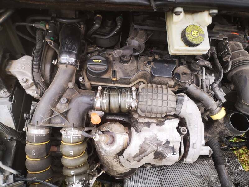 Motor sa Papirima 1.6 Hdi za Citroen C4 Picasso od 2010. do 2014. god.