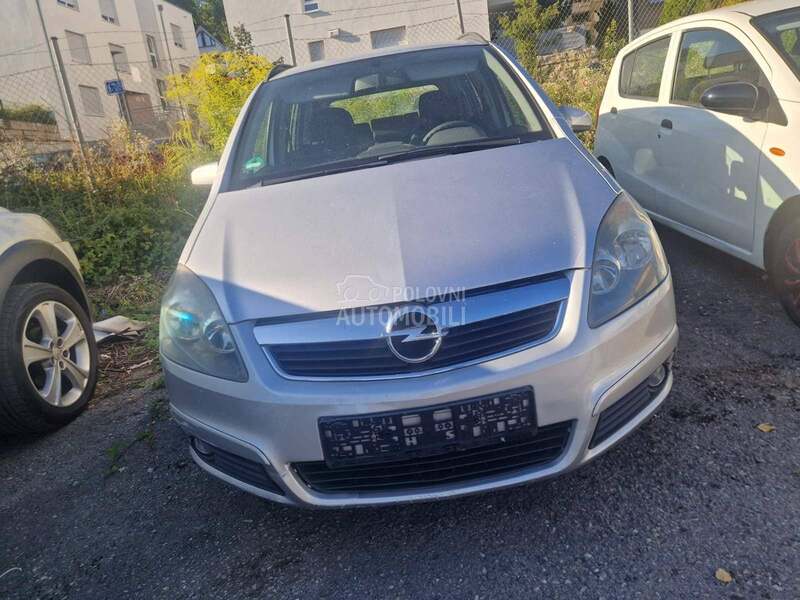Opel Zafira 2006. god. -  kompletan auto u delovima