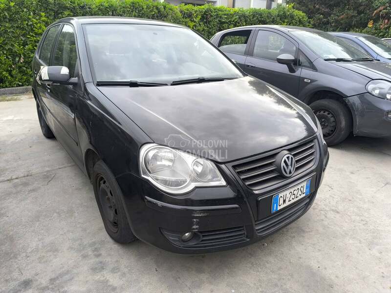 Volkswagen Polo 9N3 2006. god. -  kompletan auto u delovima