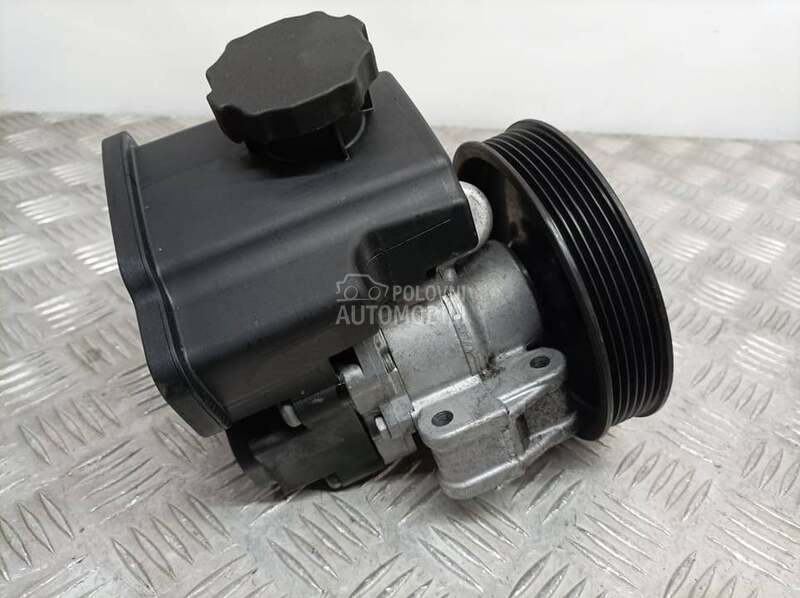 Servo za Mercedes Benz C 220 od 2007. do 2013. god.