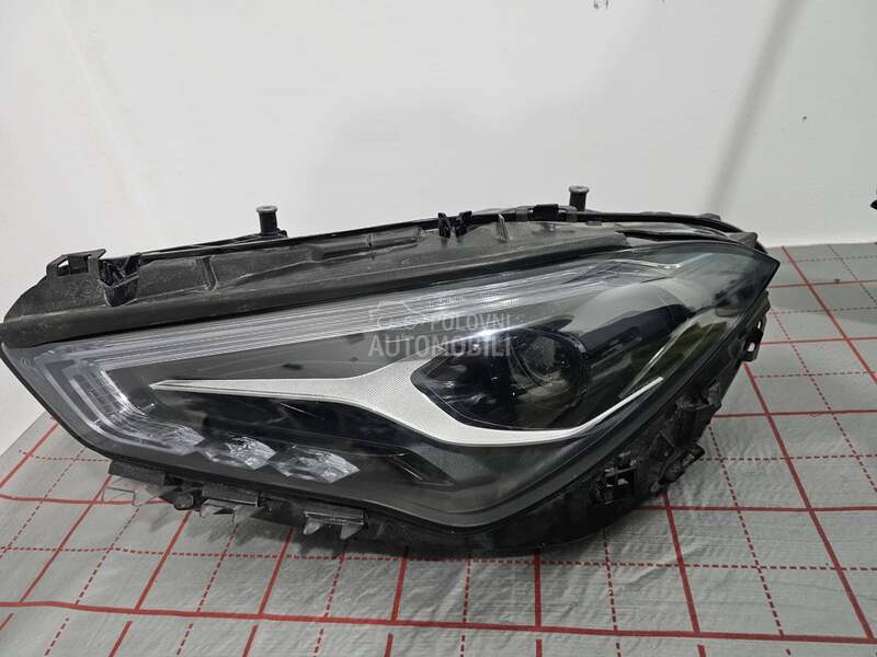 far levi led w118 x118 za Mercedes Benz CLA Klasa