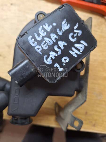 Elektro gas za Citroen C5 od 2001. do 2005. god.