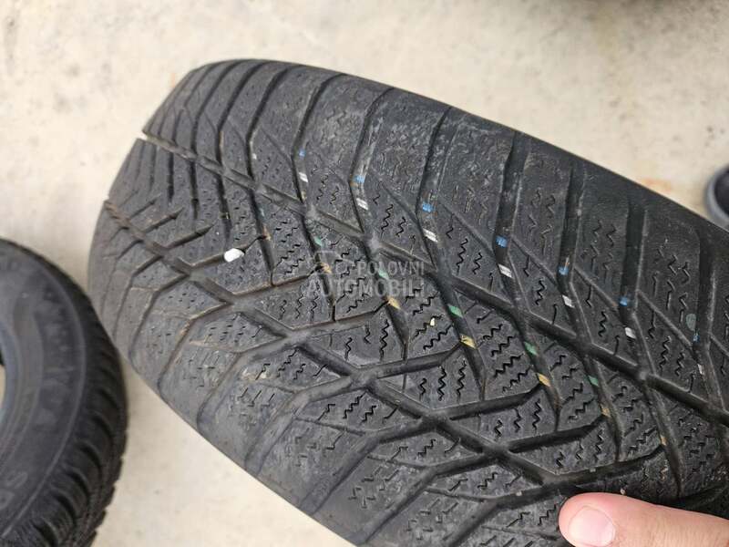 Esa Tecar 185/60 R14 Zimska