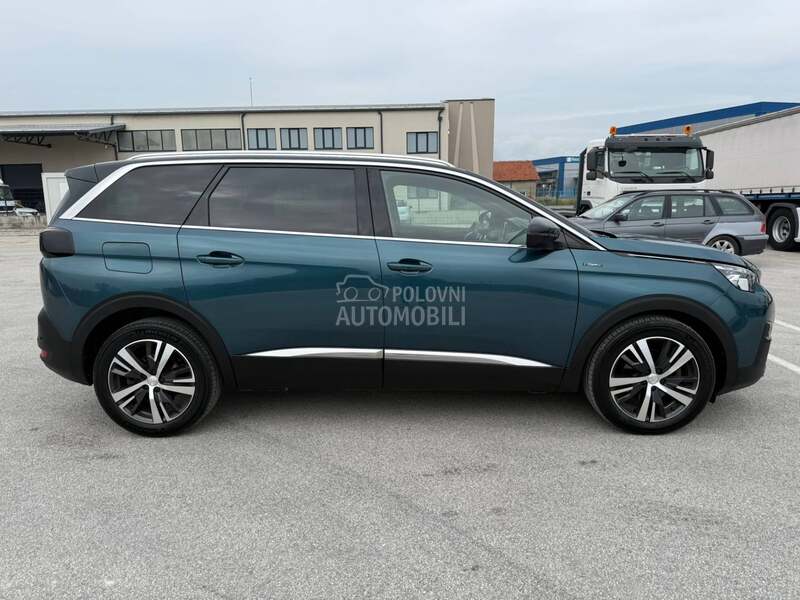 Peugeot 5008 2020 photo 3