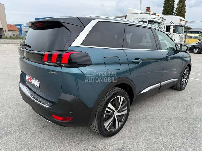 Peugeot 5008 2020 photo 4