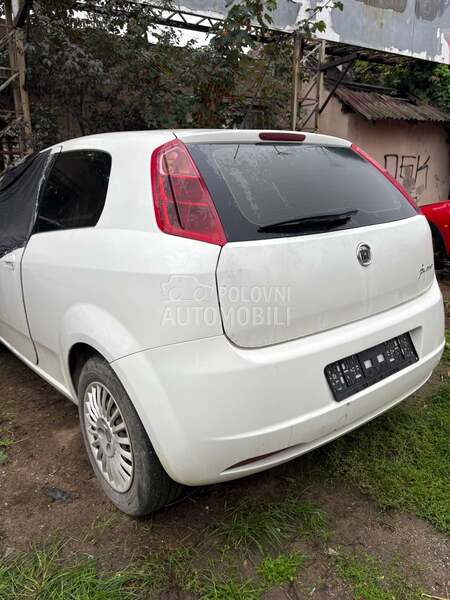 Sedista 3 vrata za Fiat Grande Punto