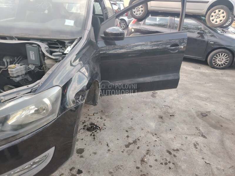 kompletan auto za Volkswagen Polo od 2010. do 2015. god.