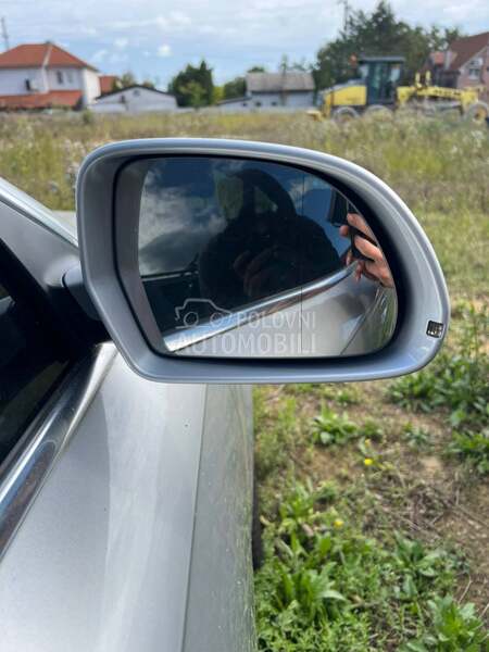 retrovizor za Audi A6 od 2008. do 2011. god.