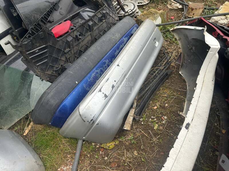 zadnji branik za Citroen Saxo