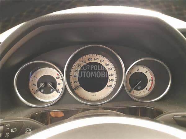 Kilometar sat - brzinomer za Mercedes Benz E 220 od 2009. do 2016. god.