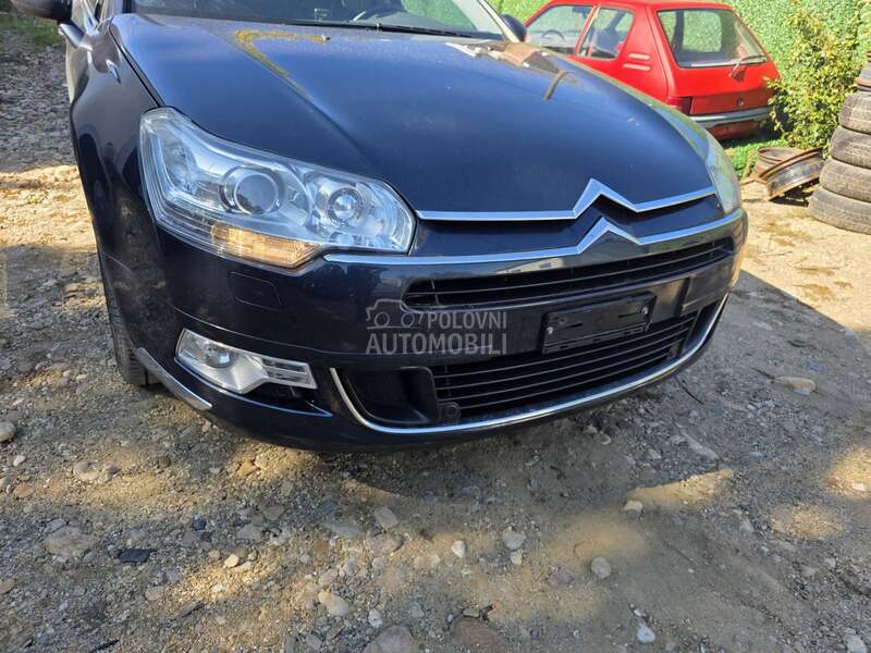 Citroen C5 -  kompletan auto u delovima
