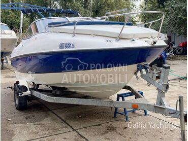 Bayliner 212 CU, 19.000 €, 2004. , Gliser, Fiberglass, Dužina: 6.48 m, Širina: 2.49 m, Visina: 2 m, Beograd