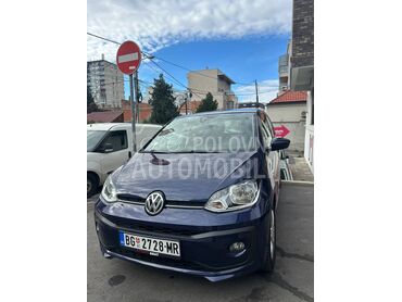 Volkswagen up! , 6.990 €, 2017. Hečbek, Benzin | 999 cm3, 142.000 km, 44kW (60 KS), Manuelni 5 brzina, 4/5 vrata, 4 sedišta, Beograd