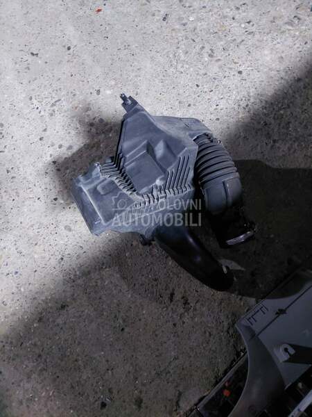 Kućište filtera vazduha za Renault Modus od 2005. do 2009. god.