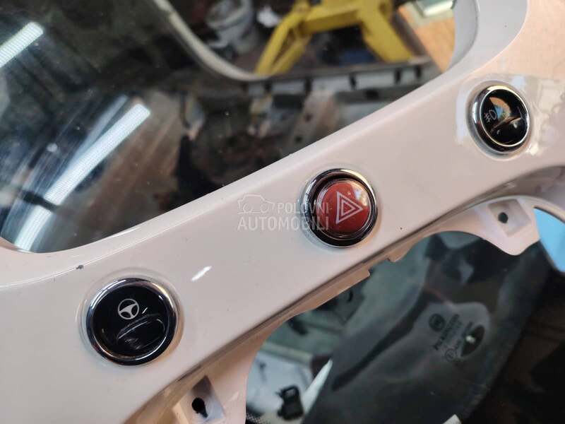 Prekidaci za sva 4 za Fiat 500