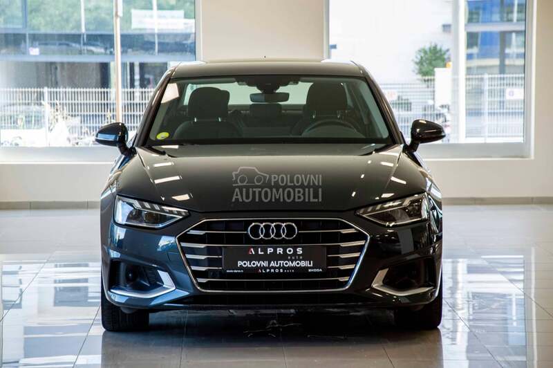Audi A4 2023 photo 3