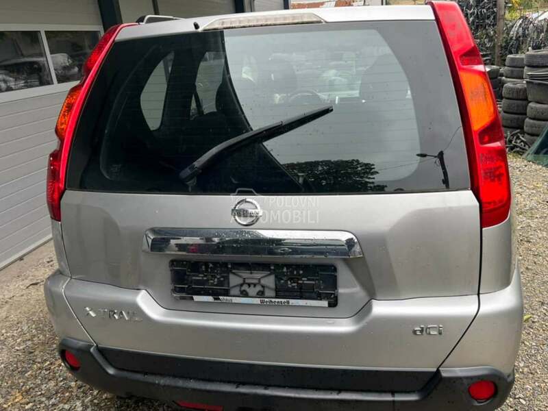 Vrata gepeka siva za Nissan X-Trail od 2007. do 2013. god.