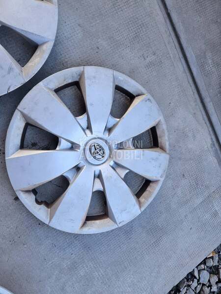 Ratkapne Toyota 16" Bez rupa