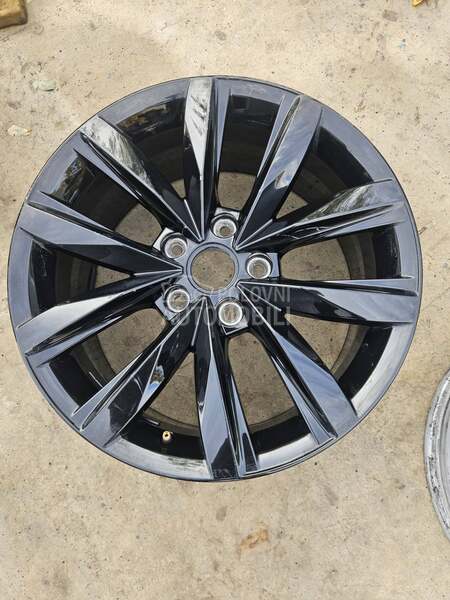 Aluminijumske felne  18" 5 x 120