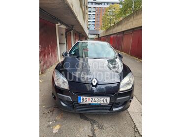 Renault Megane Cabrio, 3.999 €, 2011. Kabriolet/Roadster, Dizel | 1461 cm3, 230.000 km, 81kW (110 KS), Manuelni 6 brzina, 2/3 vrata, 4 sedišta, Novi Beograd