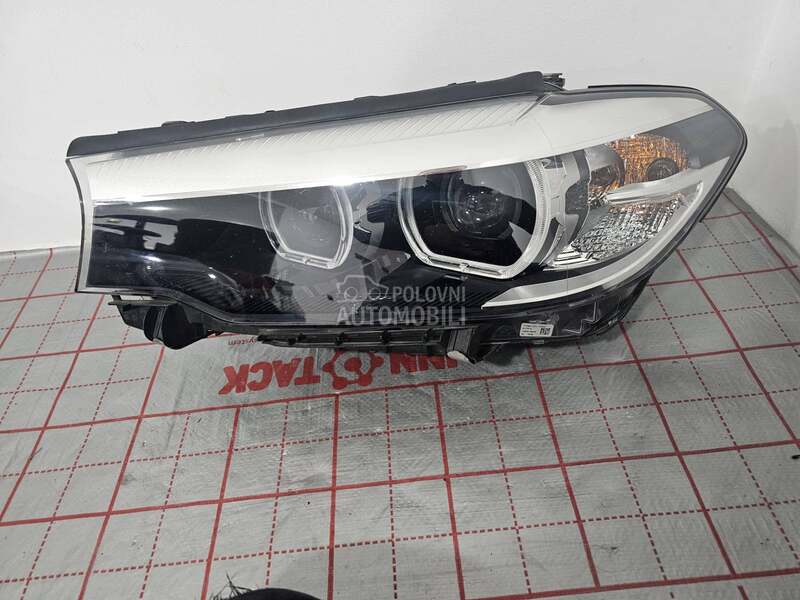 far levi led za BMW Serija 5 od 2017. do 2022. god.