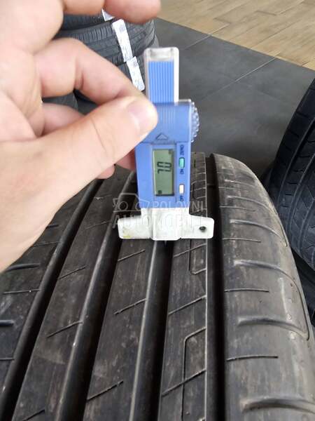 Goodyear 215/55 R17 Letnja