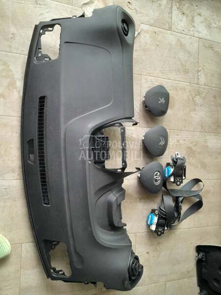 instrument tabla za Peugeot 108