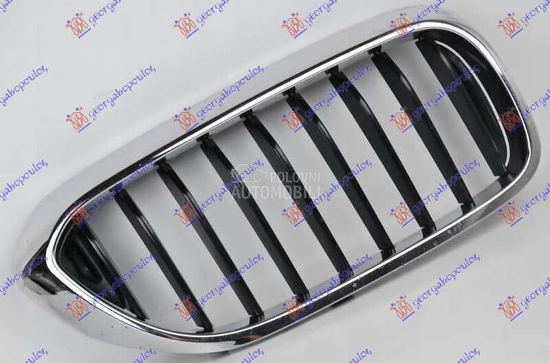 PVC MASKA HROM/CRNA Desno za BMW Serija 5 od 2016. do 2020. god.