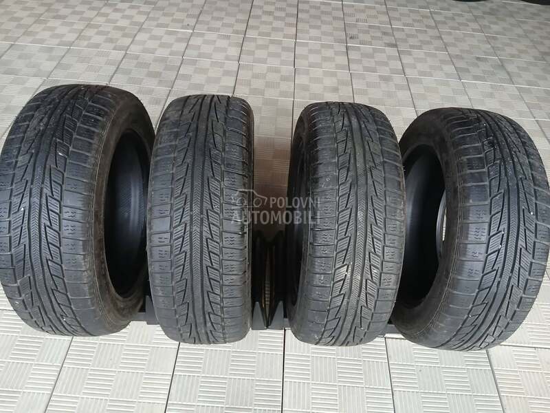Nankang 205/60 R16 Zimska