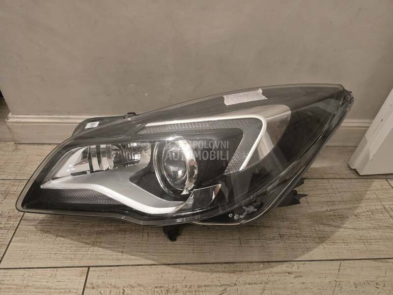 Levi xenon led far za Opel Insignia od 2013. do 2017. god.