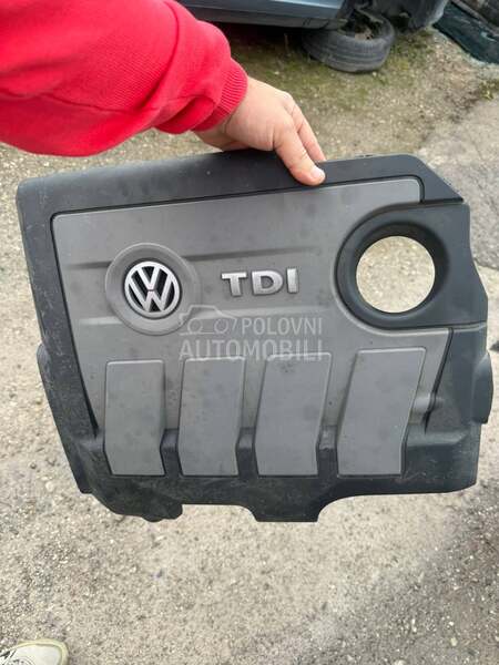 Poklopac motora 1.6tdi za Volkswagen Caddy, Golf 6, Golf Plus ... od 2008. do 2014. god.