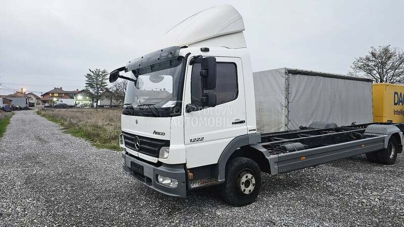 KABINA II ZA  ATEGA 1222