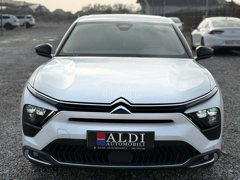 Citroen C5X 2023 photo 2