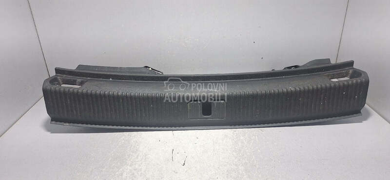 PLASTIKA za Audi A1