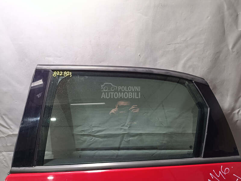 STAKLO za Fiat 500L