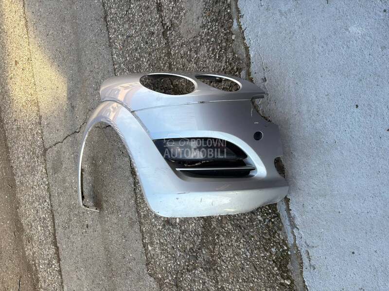 Desno krilo i migavac za Smart ForFour od 2004. do 2010. god.
